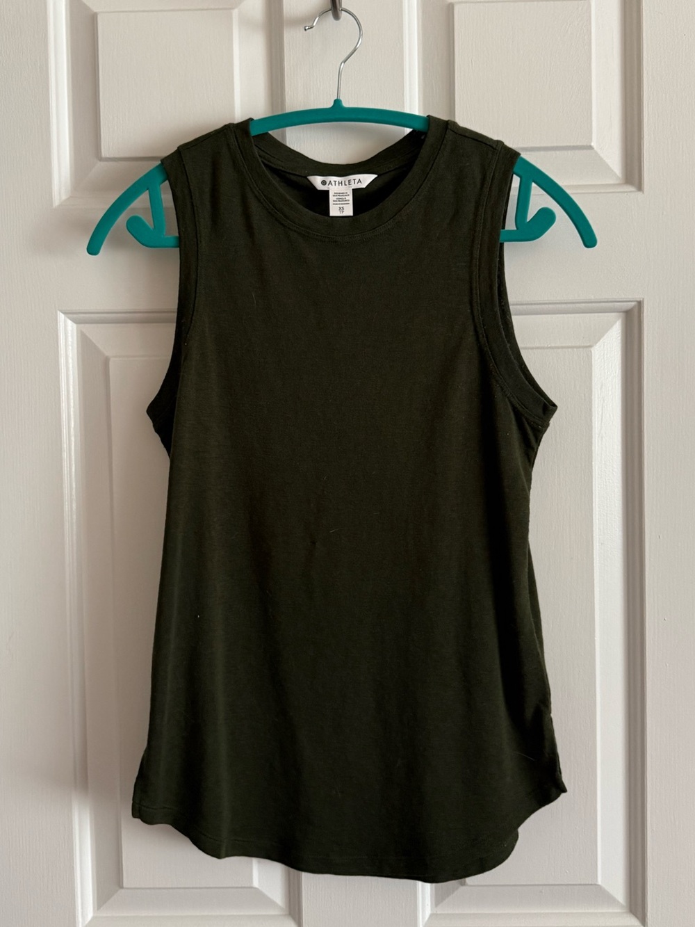 Athleta Dark Olive Sleeveless Crewneck Tank - XS